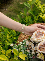 Load image into Gallery viewer, Gold Link Bracelet