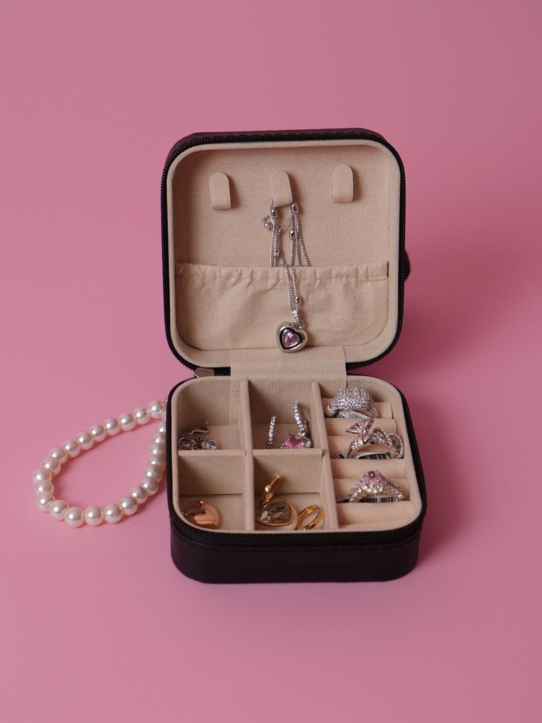 Hello Kitty Pearl Handle Jewellery Organizer Box