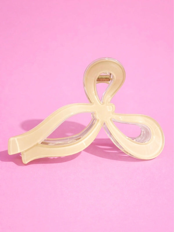 Bow Hair Claw butter yellow