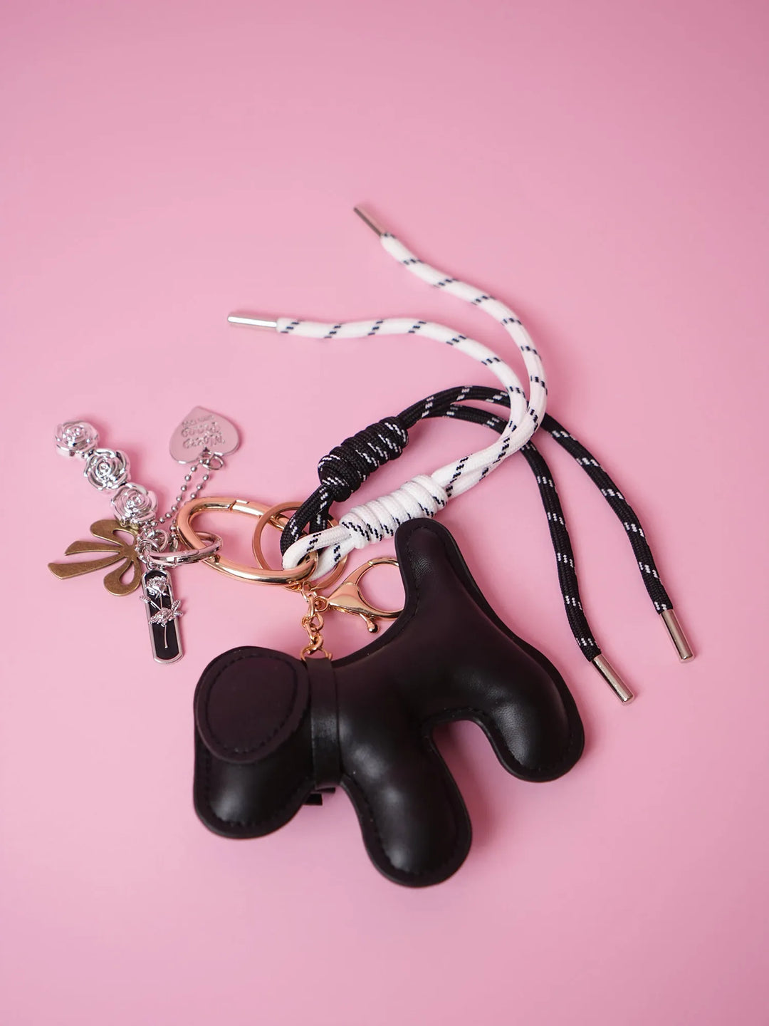 Black Chic Dog Bag Charm – Cute & Stylish Accessory