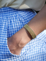 Load image into Gallery viewer, Gold Link Bracelet
